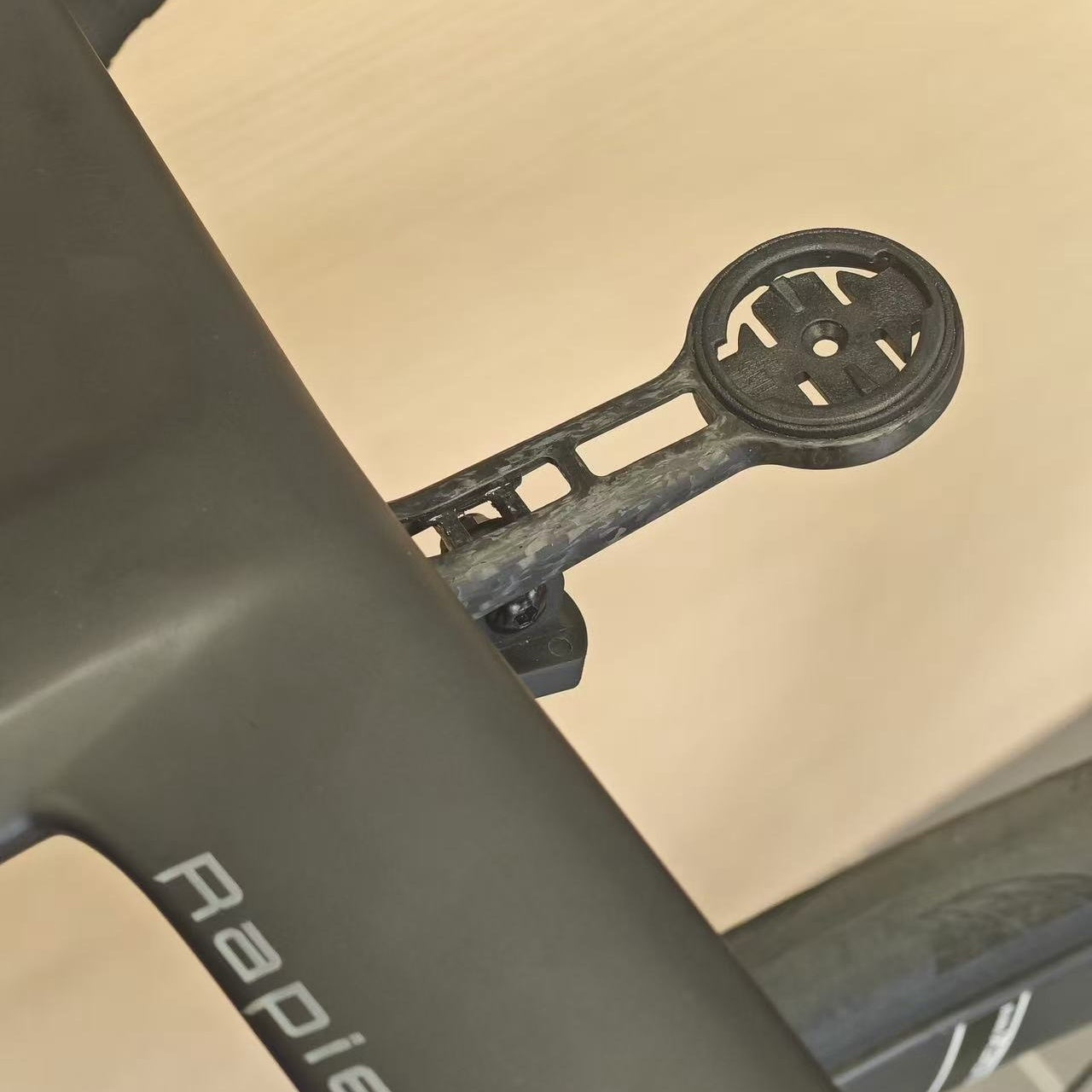 Seka Spear / Rapier Integrated Carbon Computer Mount | Ultra-Light 10g | Supports Garmin 1050 | Titanium Bolts Included