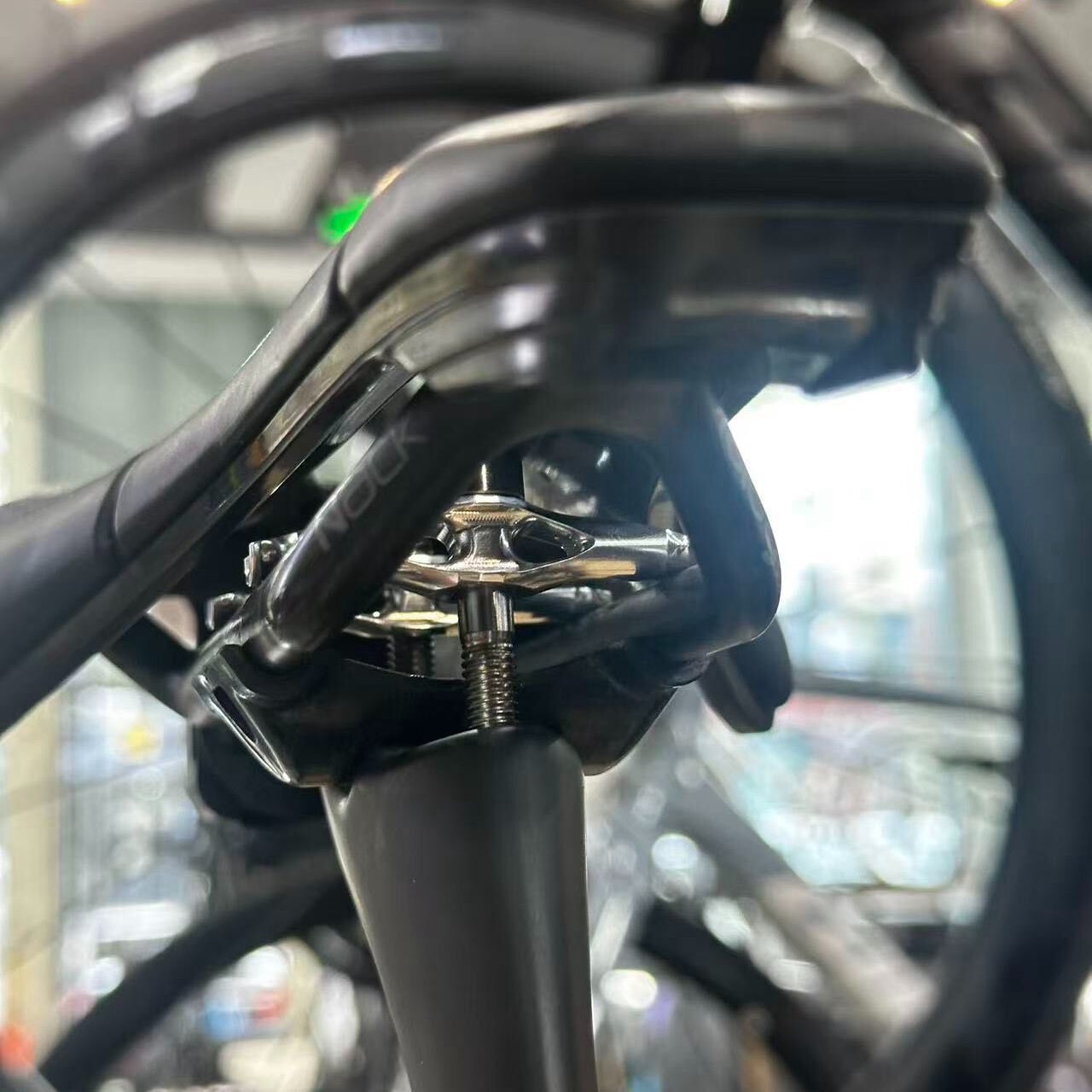 Colnago V4RS V5RS Y1RS Ultra-Light Seatpost Clamp Kit | Up to 60g Weight Saving