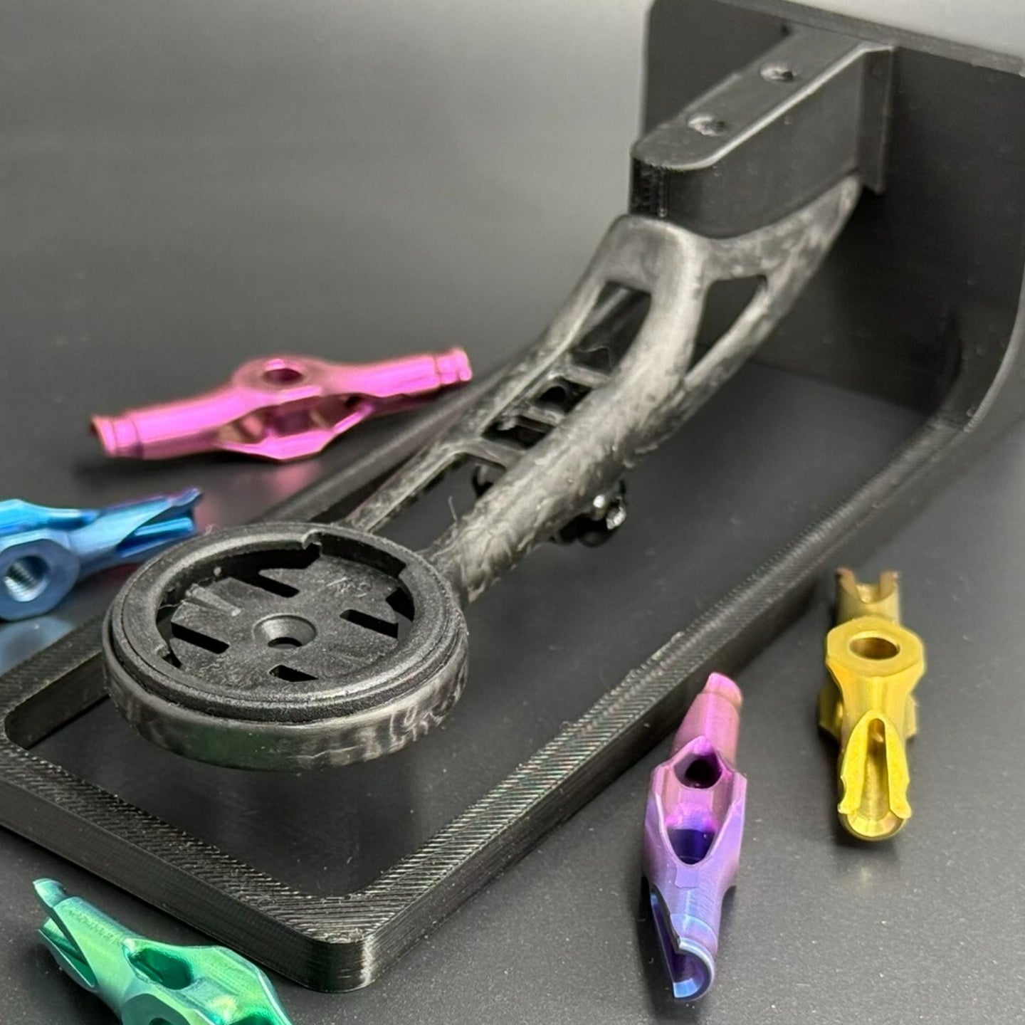 Seka Spear / Rapier Integrated Carbon Computer Mount | Ultra-Light 10g | Supports Garmin 1050 | Titanium Bolts Included