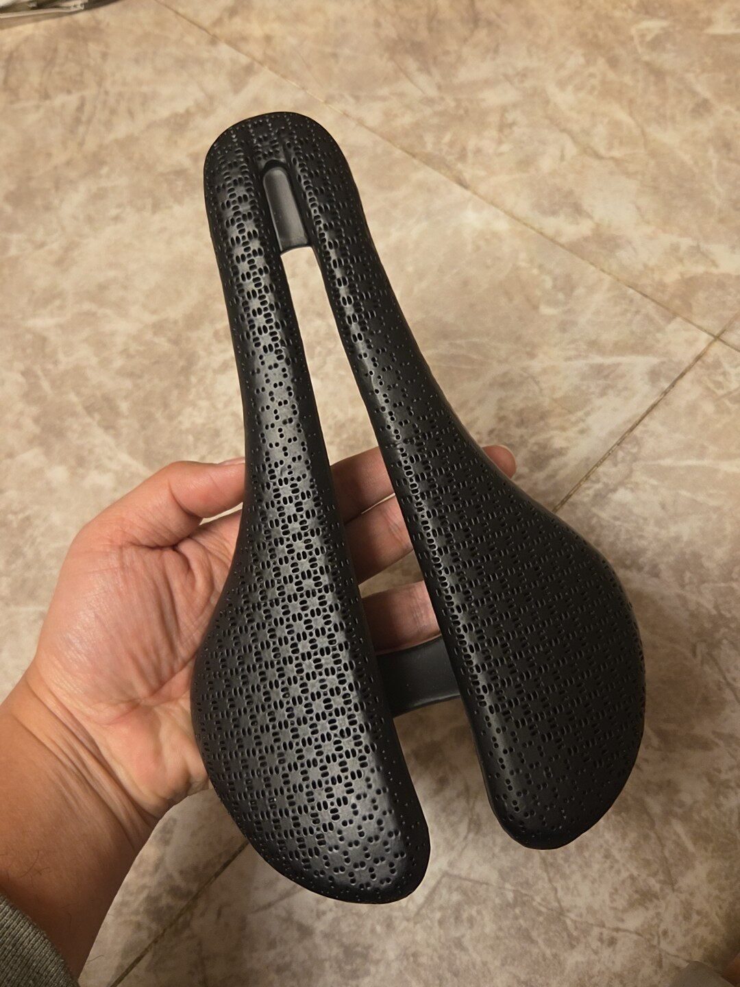 PAVEWAY 3D Printed Road Bike Saddle | Ultra-Light Carbon Rail Racing Seat