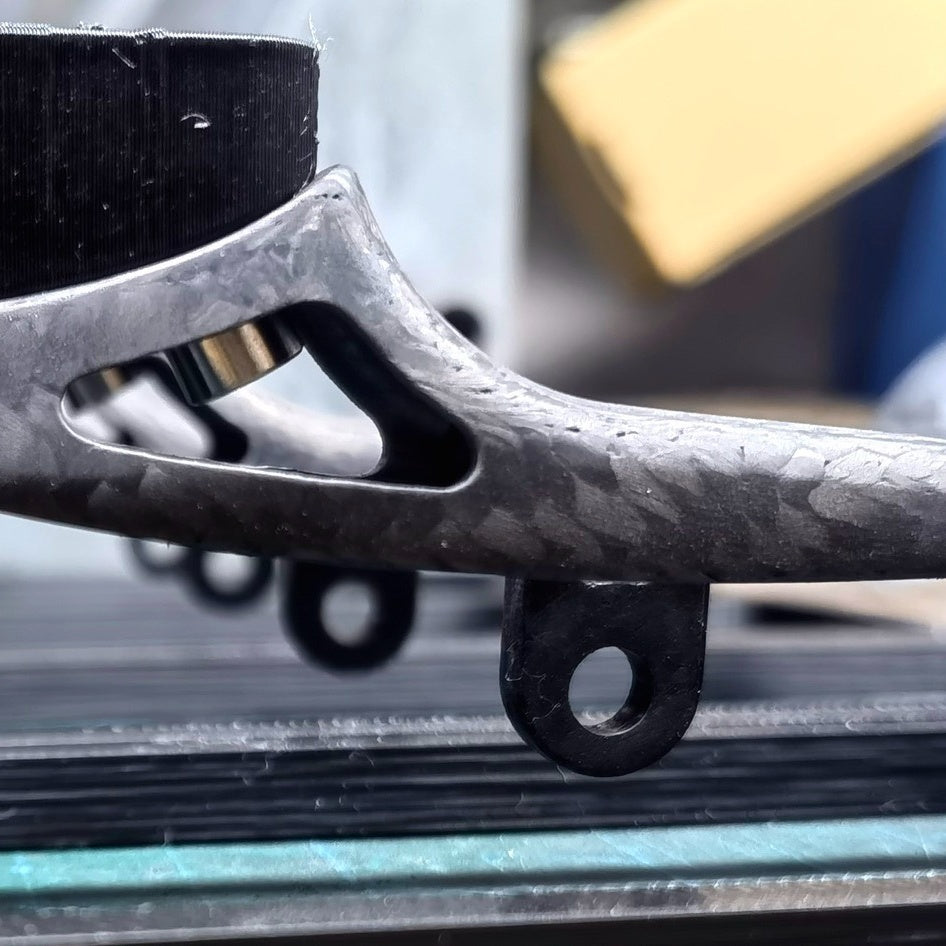 EXS Integrated Handlebar Computer Mount | Carbon Fiber Ultralight Mount (for ELILEE XXE / THM Aero Bars)