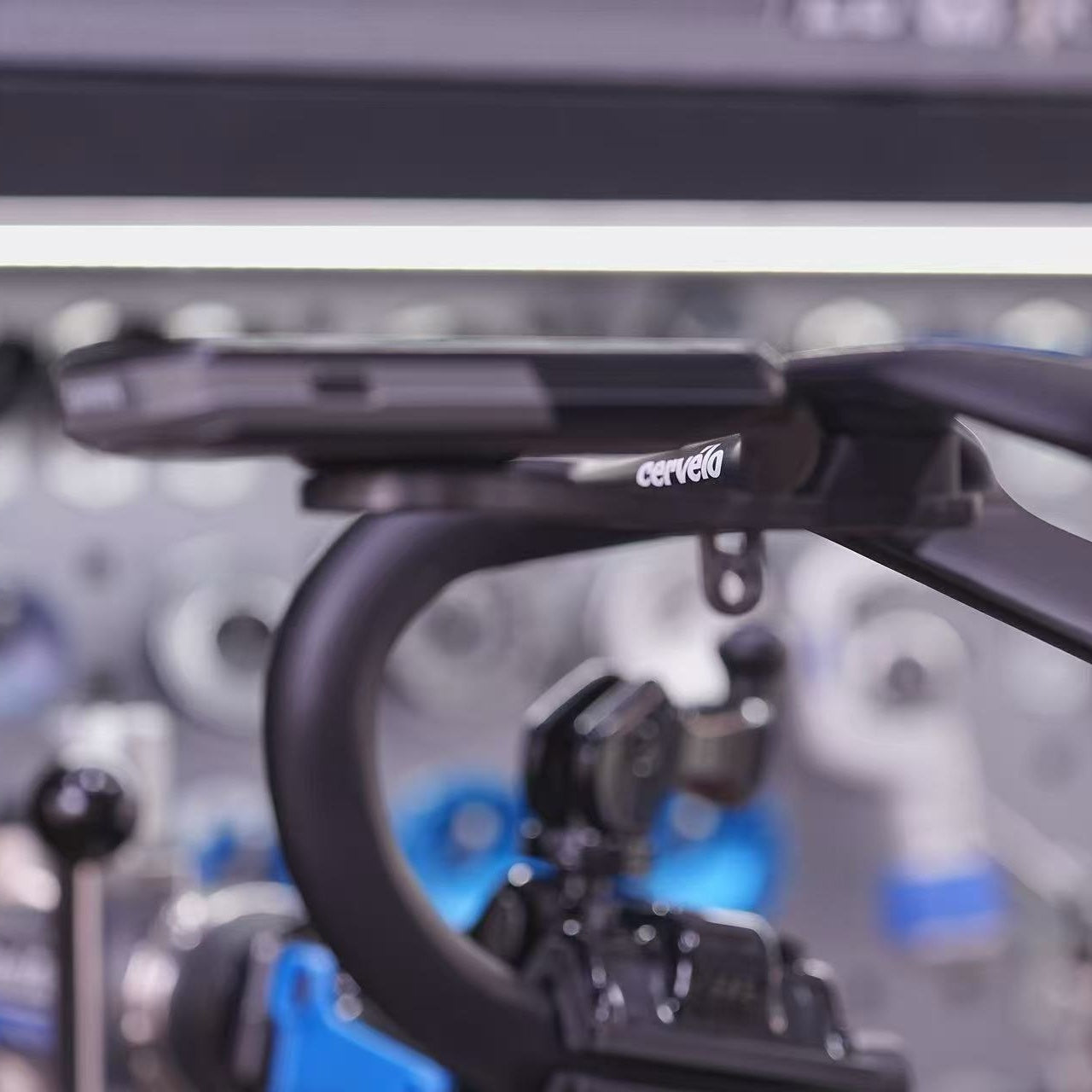 Ultralight Carbon Computer Mount for Cervélo S5 (2022–2024) – Garmin / Wahoo Compatible