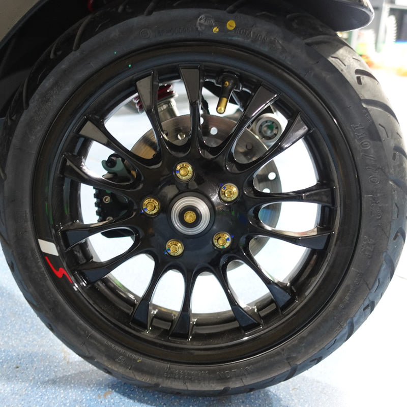 Los tornillos de aleación de titanio S-parts son adecuados para la reparación de todo el vehículo de la motocicleta sprint 150 y tornillos de fijación para todo el vehículo