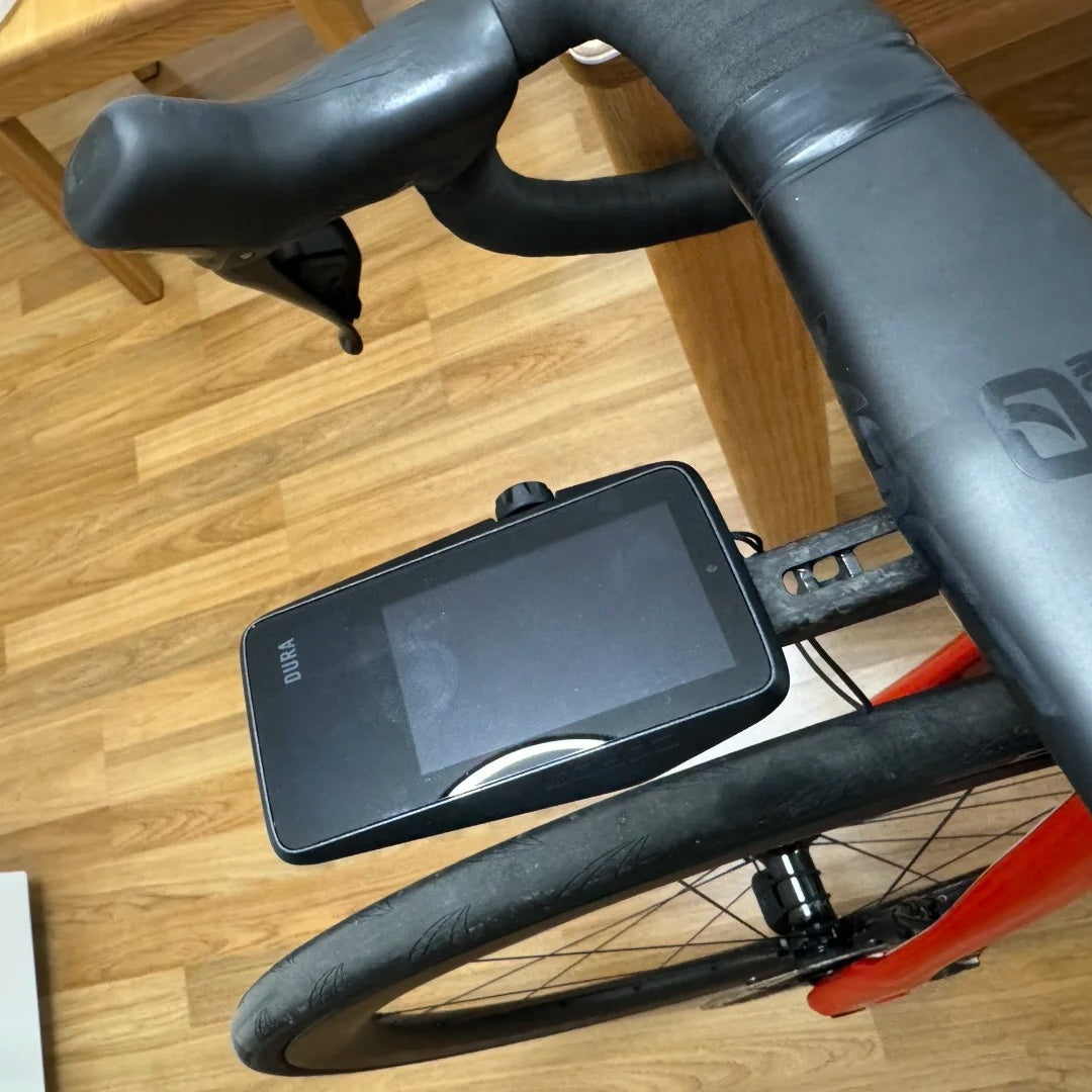 Carbon Computer Mount Compatible with Pinarello Talon Ultra / Light – Garmin / Wahoo
