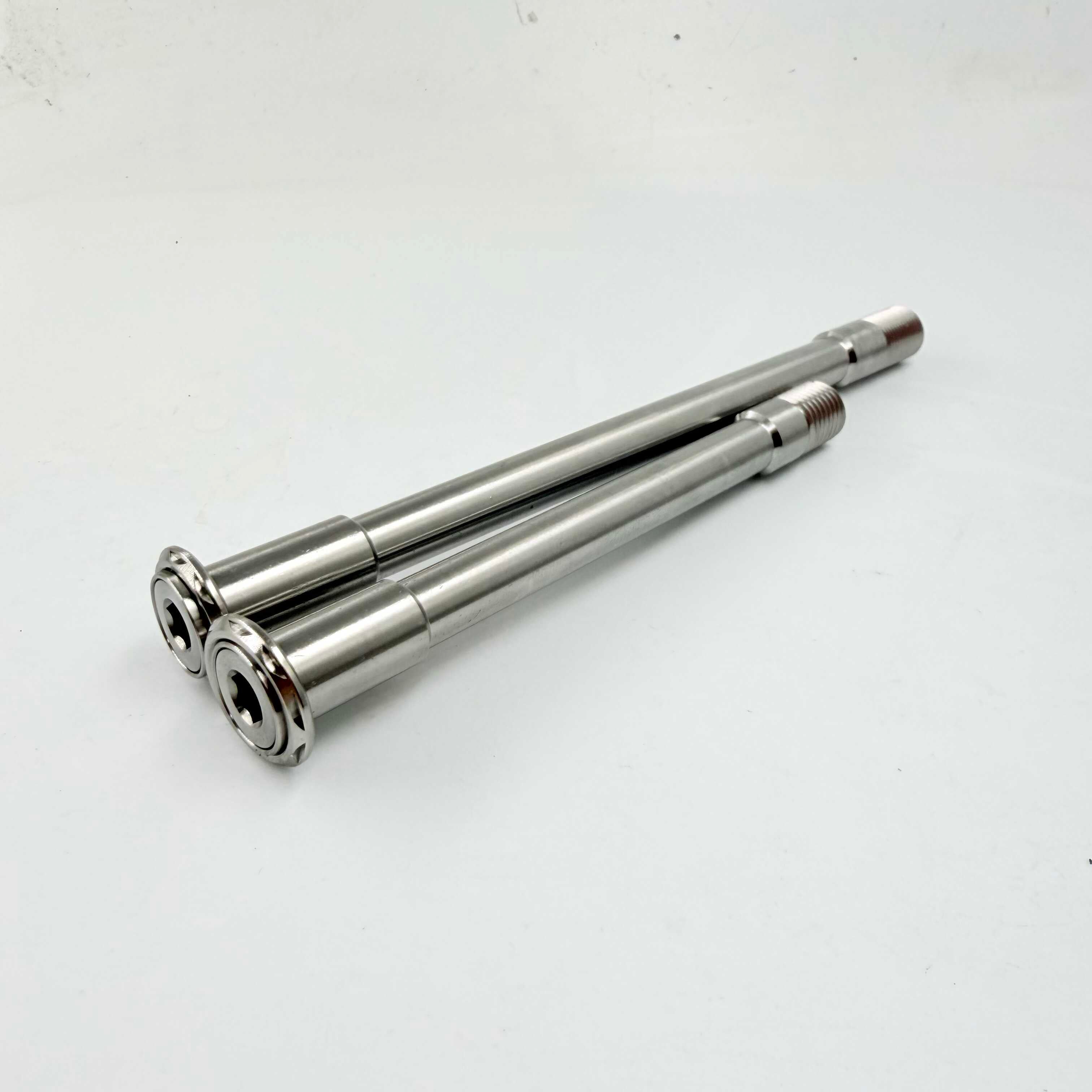 Custom Titanium Ultralight Thru Axle Set for FACTOR ONE UDH Road Bike – 27g Front & Rear