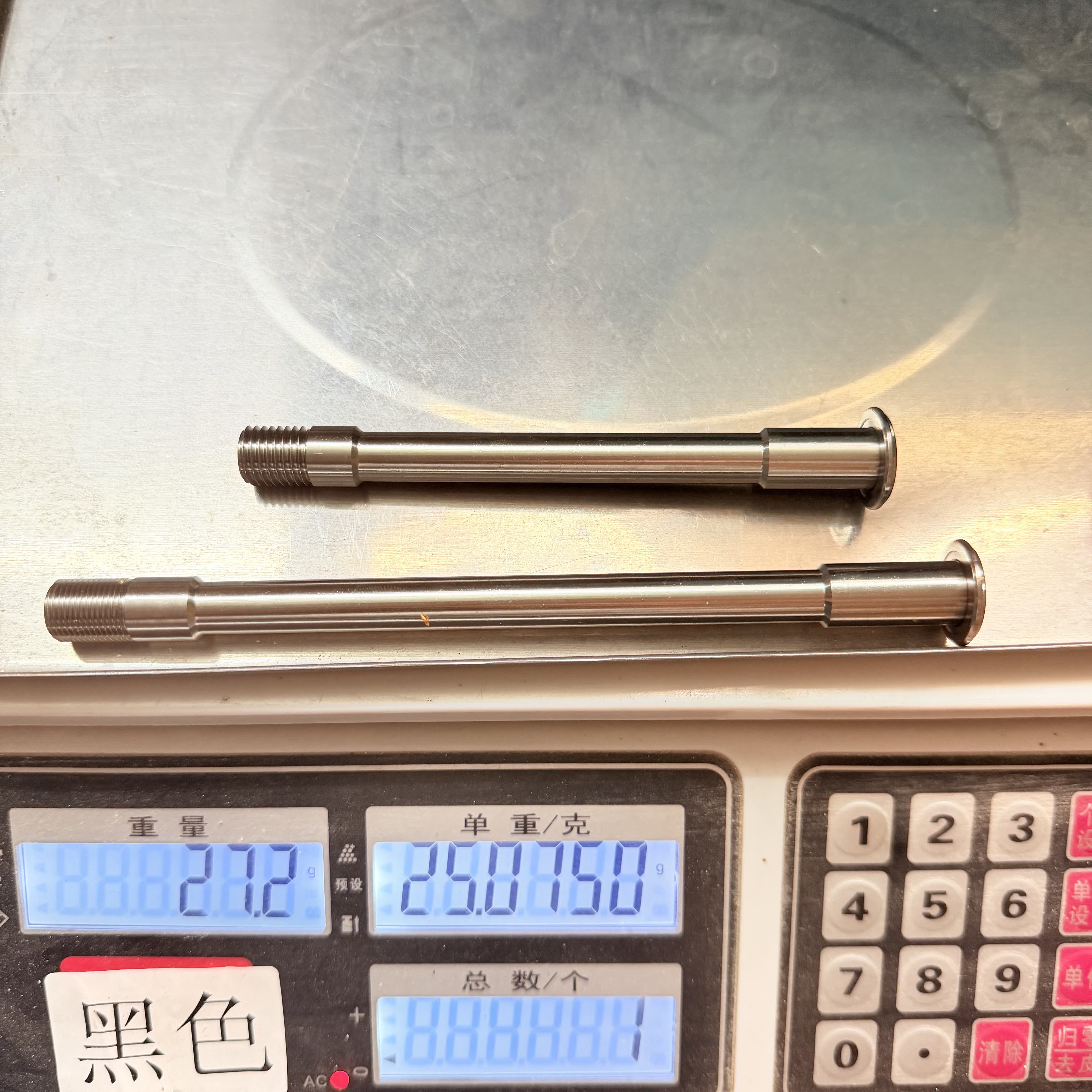 Custom Titanium Ultralight Thru Axle Set for FACTOR ONE UDH Road Bike – 27g Front & Rear