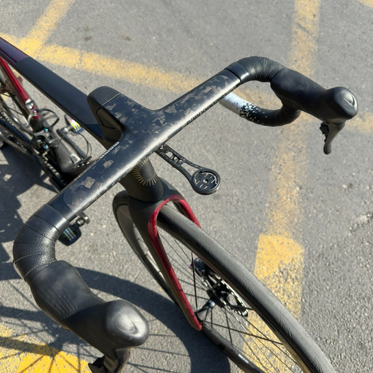 10g Ultra-light Carbon Fiber Computer Mount | Compatible with ENVE, Canyon Aeroad, Cervélo S5, Pinarello MOST, BMC ICS, Vision 5D/ARC, Scott Foil