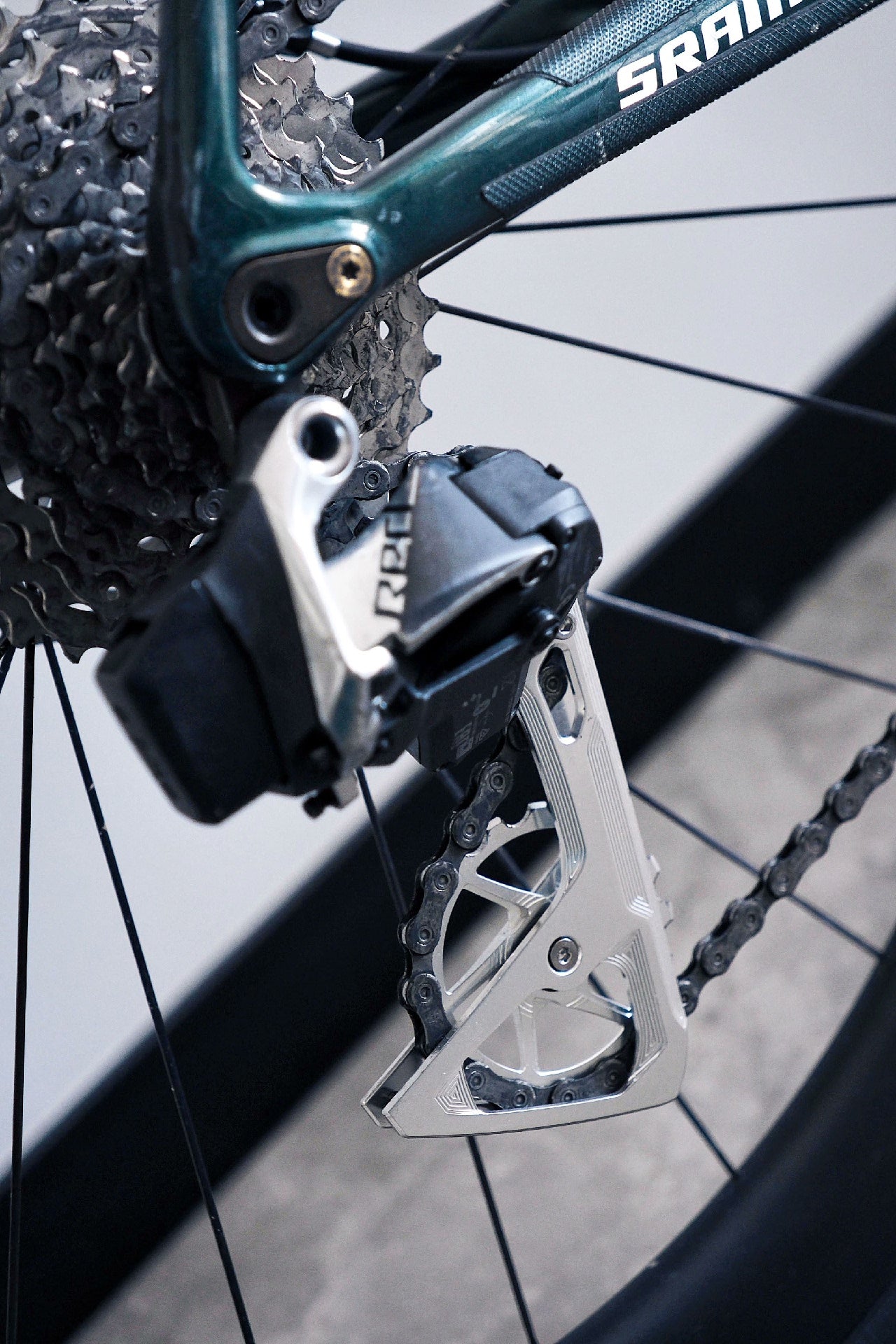 SPIREX CNC Oversized Pulley Wheel System for SRAM AXS - Lightweight 14T+17T Titanium Bearings