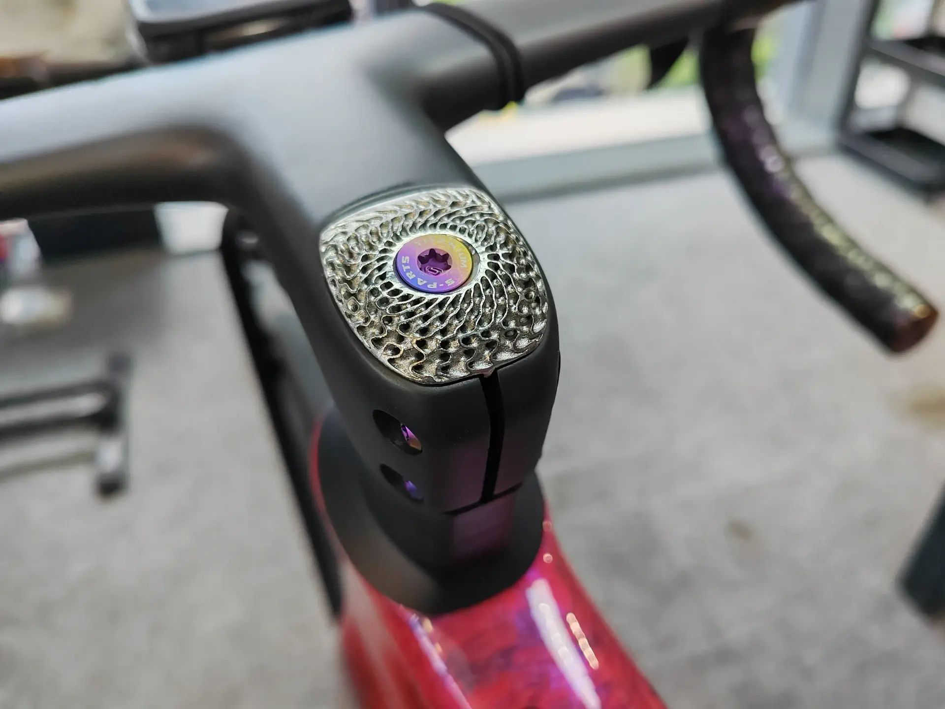 Handlebar stem cap deals